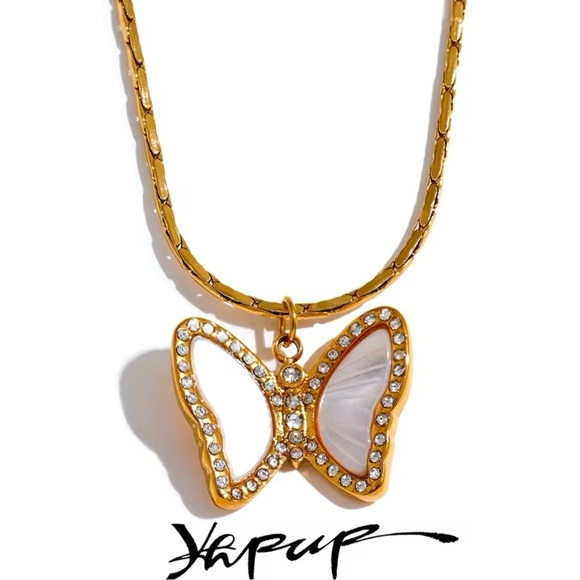 Delicate Stainless Steel Natural Shell Butterfly Cast Necklace 17” - Picture 1 of 7